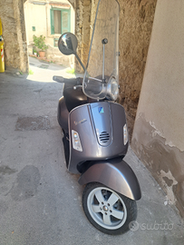 Vespa gt 200 l