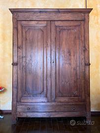 Armadio piemontese d' antiquariato