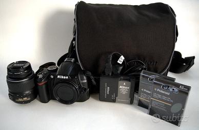 NIKON D3000 4,8k SCATTI + Obiettivo AF + accessori