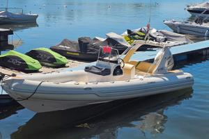 ItalBoats Stingher 686xs con Honda BF225