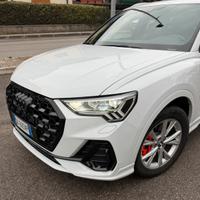 Audi Q3 S line quattro s tronic