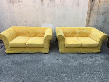 Coppia Divani in tessuto vendibili singolarmente