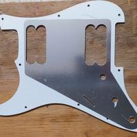 Pickguard Battipenna Stratocaster Humbucker Bianco