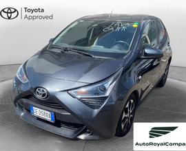 Toyota Aygo Connect 1.0 VVT-i 72 CV 5 porte x-fun