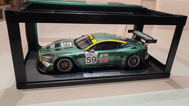 Autoart 1/18 Aston Martin DBR9 LeMans 