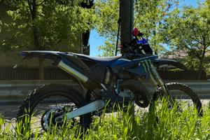 Yz 125 ( per prezzo leggere descrizione )