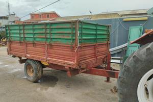 Rimorchio agricolo