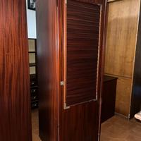 Armadio vintage in ciliegio, Stile Marina