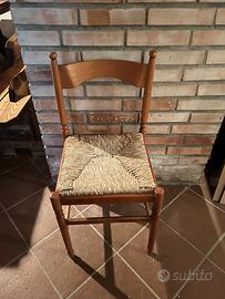 4 sedie in legno con seduta in paglia intrecciata