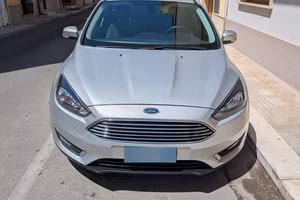 Ford Focus 1.6 GPL 2015