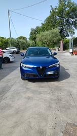 Alfa romeo Stelvio Q4