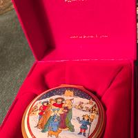 scatola natalizia in porcellana HALCYON DAY ENAMEL