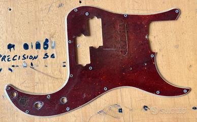 battipenna Fender Precision anni '60
