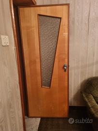6 porte in legno