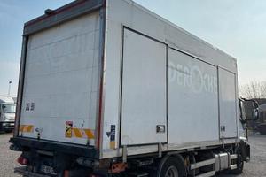 Cassone frigo e sponda montacarichi retrattile