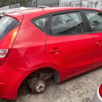 hyundai i30 del 2009 2010 2011 per ricambi