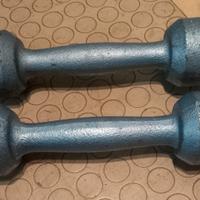 PESI in ferro. . 2X3 kg. 