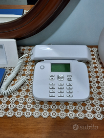 Telefono con sim e batteria