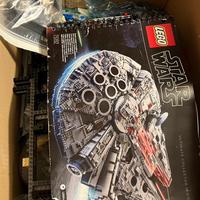 Lego Millenium Falcon 75192 usata