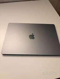 Apple MacBook Air portatile con chip M2 15 pollici