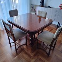 tavolo e sedie antiquariato francese 