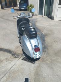vespa sprint 150