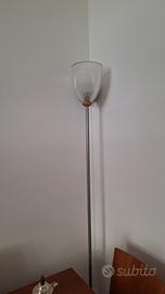 Lampada piantana da salotto faretto alogena