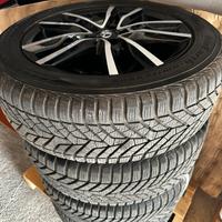 Kit cerchi in lega originali Toyota