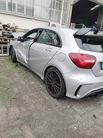 A 45 AMG originale 2016. km 71.000 unipro
