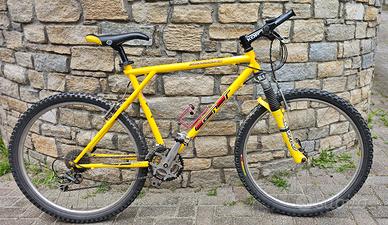 Bici mtb GT Karakoram vintage