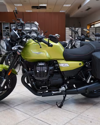 Moto Guzzi V7 SPORT DEMO AZIENDALE