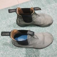 Blundstone taglia 2