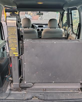 pedana elettroidrauilica per disabili