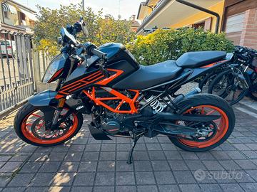 Ktm duke 125