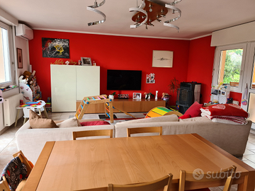 Appartamento e locale commerciale