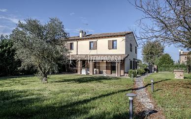 Villa di pregio ristrutturata nel 2017