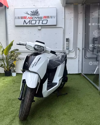 Peugeot Tweet 125 NUOVO