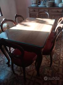 tavolo con sedie