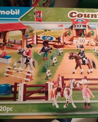 Maneggio Playmobil