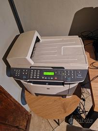 stampante laser multifunzione hp laserjet M2727nf