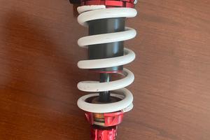 Mono ammortizzatore per suzuki gsxr 600/750