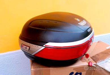 bauletto maxia givi 52 litri come nuovo ,puo conte