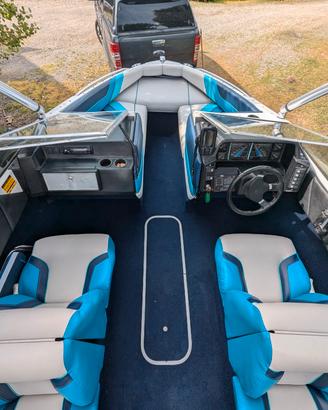 barca bayliner capri wakeboard open