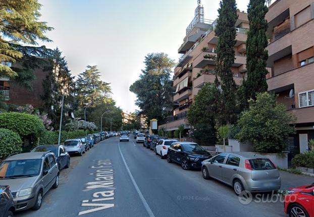 Farnesina Bilocale Con Terrazzo