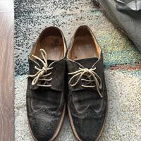 Scarpe eleganti scamosciate