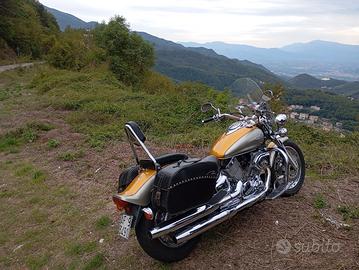 moto Yamaha dragster 