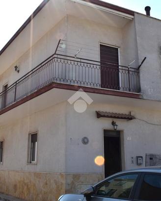 CASA INDIPENDENTE A CRISPIANO