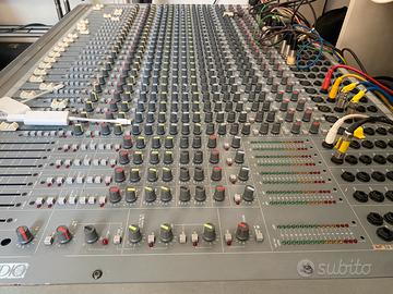Banco Mixer Soundcraft 24 Canali Vintage - Studio