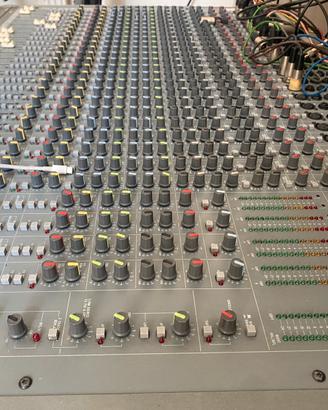 Banco Mixer Soundcraft 24 Canali Vintage - Studio
