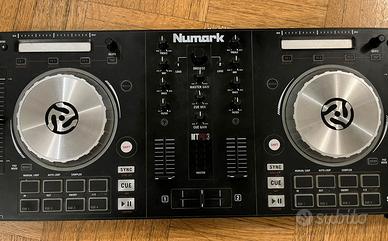 Numark MixTrack Pro 3